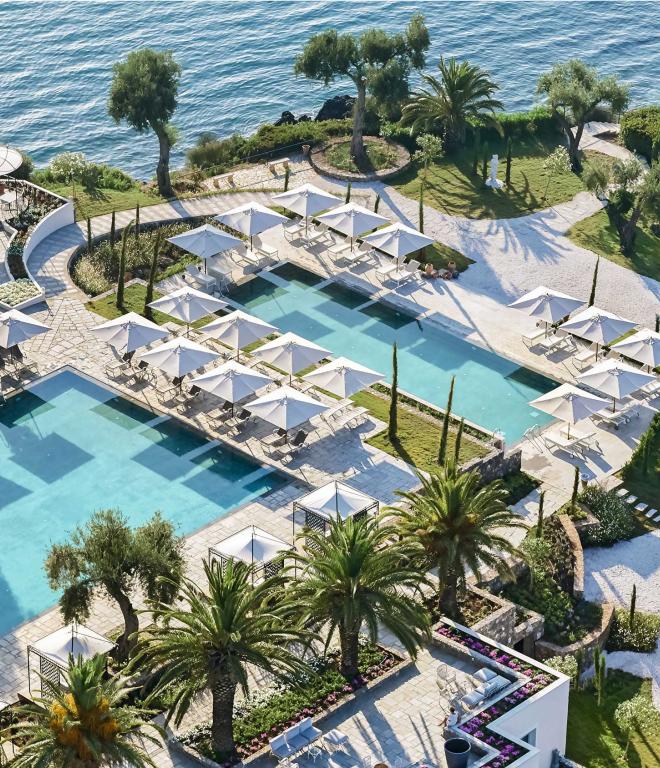Pool Luxusresort in Griechenland Grecotel Corfu Imperial