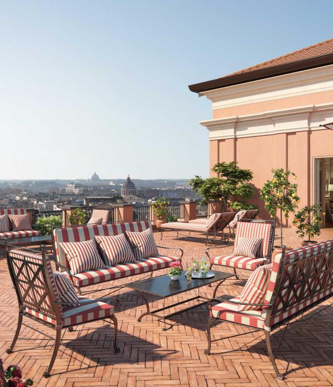 Hotel de la Ville, Luxushotel in Rom - Rooftop Bar Terrasse Panorama