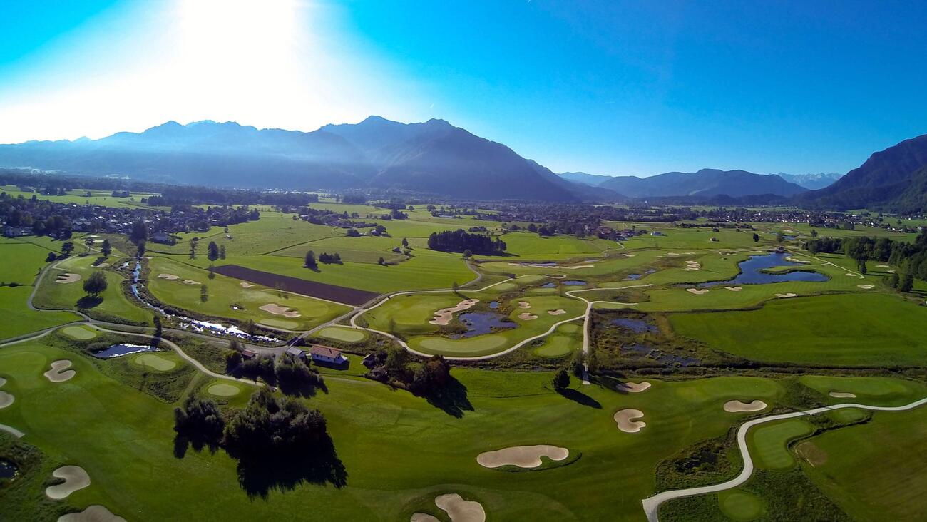 Golfhotel in Bayern: Golf Resort Achental im Chiemgau bei München