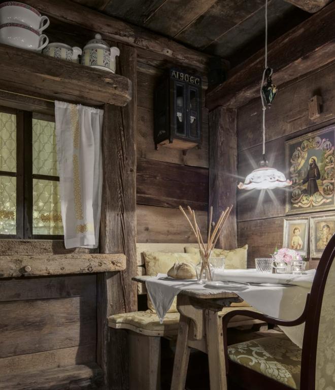 La Stüa de Michil im Hotel la Perla - Sternerestaurant in Alta Badia Südtirol