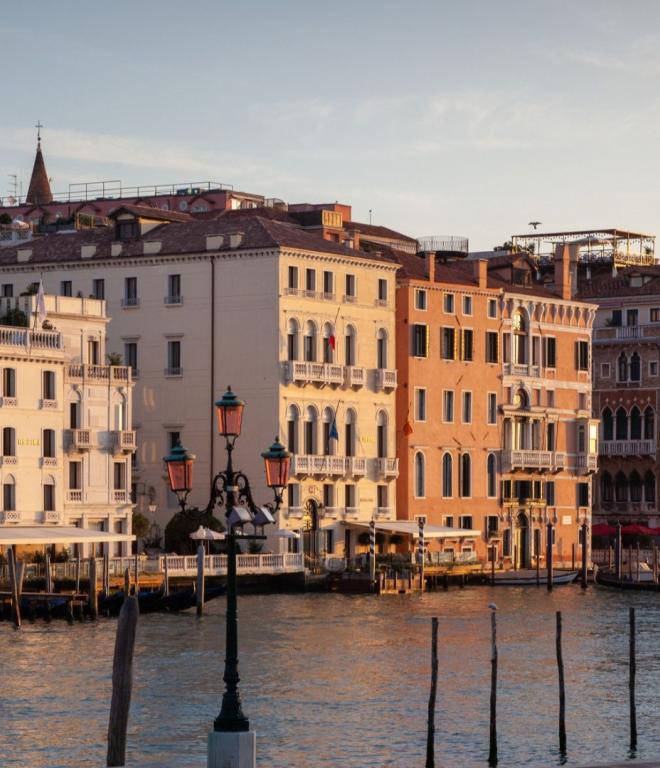 St. Regis Venedig Luxus Hotel Aussenansicht Canale Grande