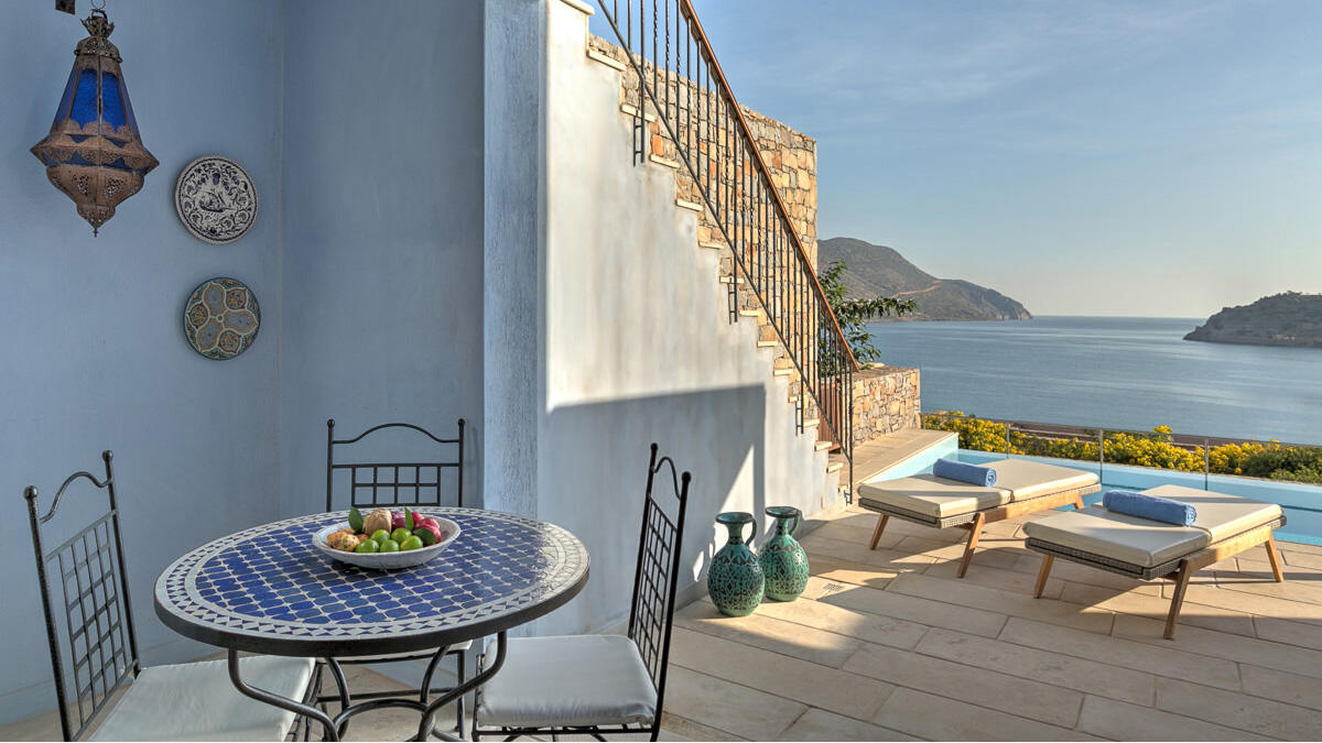 Villa Terrasse Blue Palace Resort Spa Kreta Outdoor Meerblick
