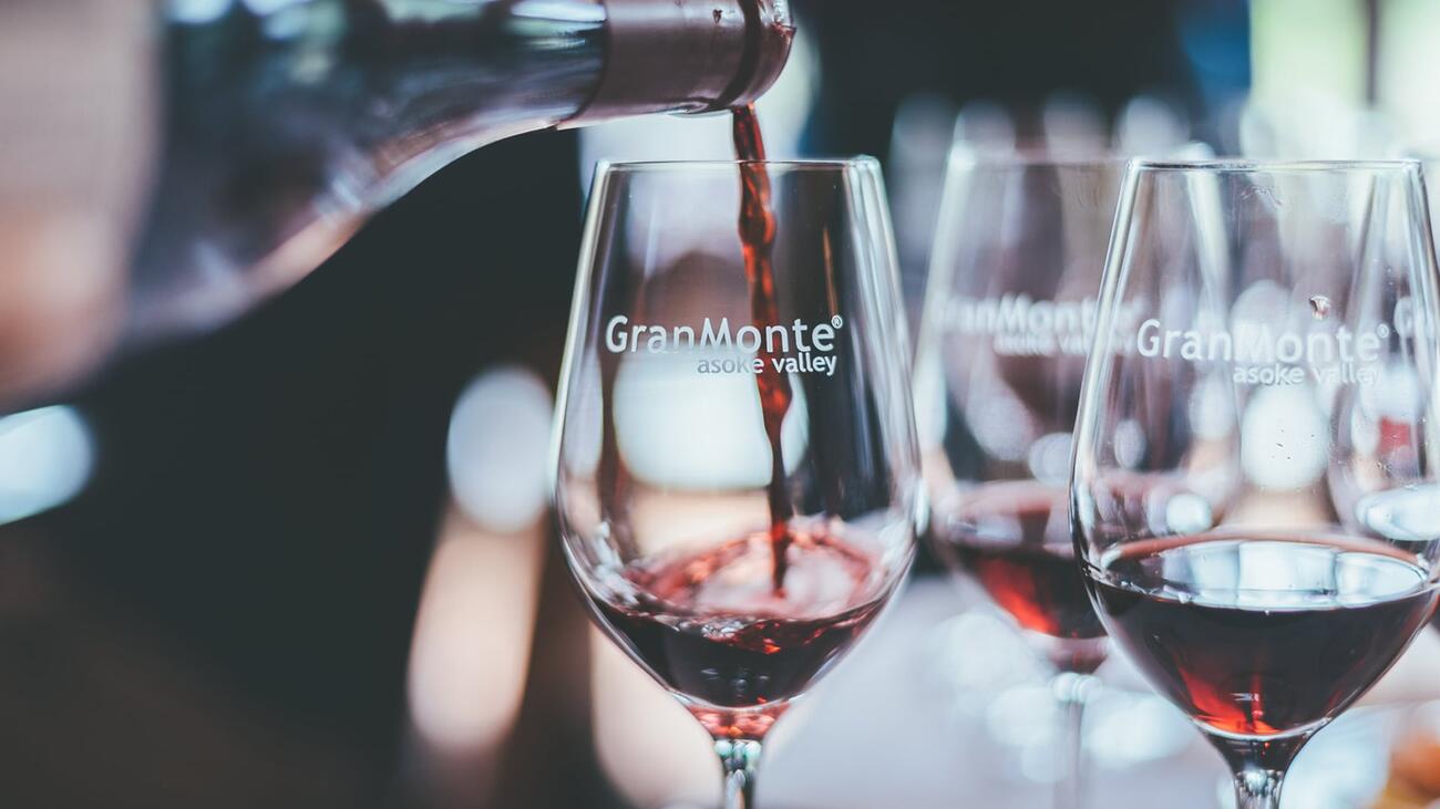 Weinglas Granmonte Wine Thailändischer Wein c Granmonte Co., Ltd.