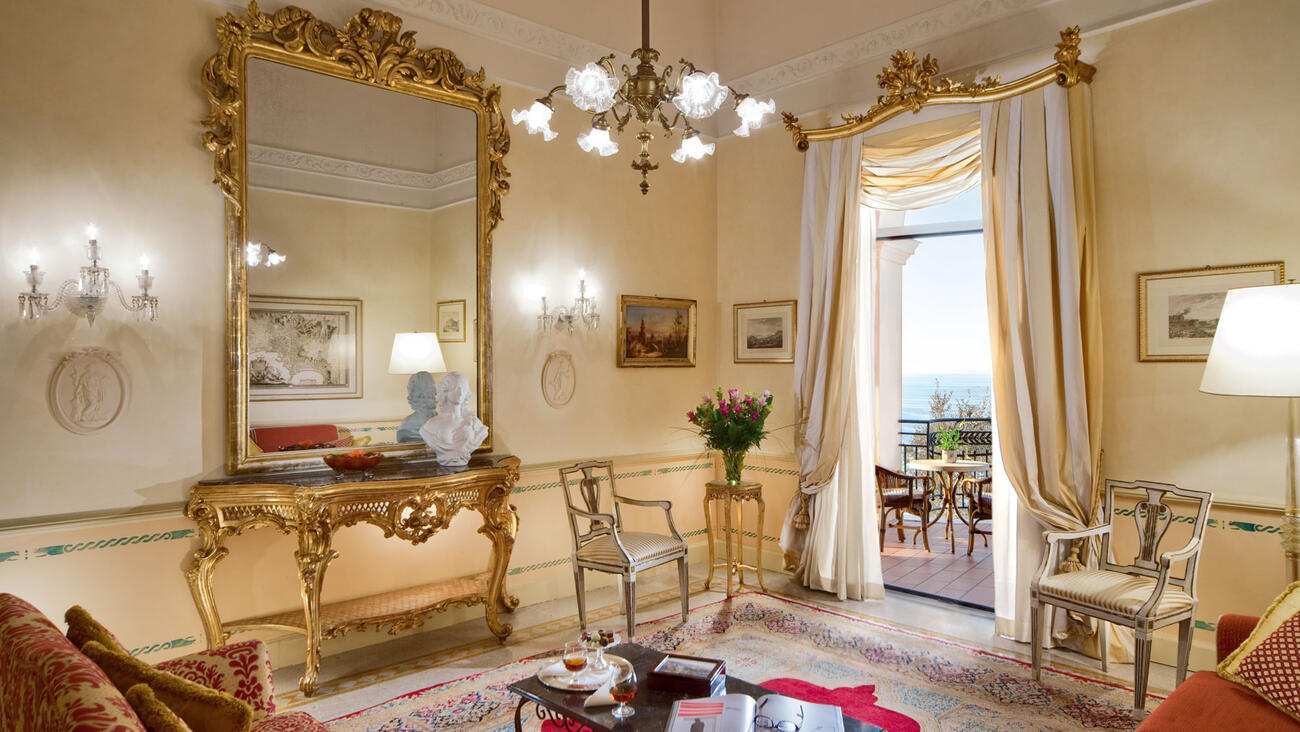 Zimmer Suite Grand Hotel Excelsior Vittoria Sorrent Luxushotel an der Amalfiküste